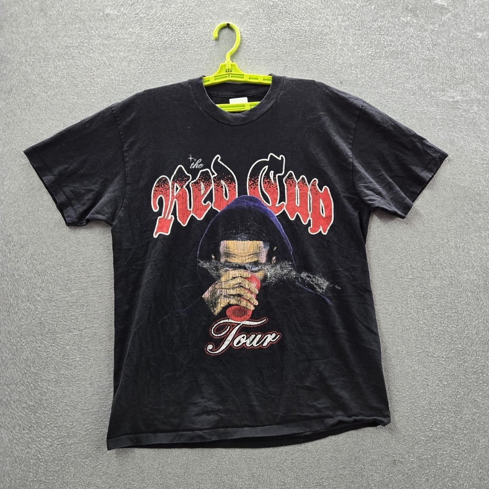 4 Hunnid Men‎ Shirt L Black Graphic Tour Red Cup YG Logo Short Sleeve